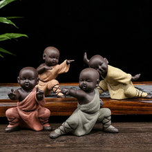 NEWQZ Chinese Kung Fu Monks Figurine Home Decor, Ceramic Statues Ornaments Living Room Decoration